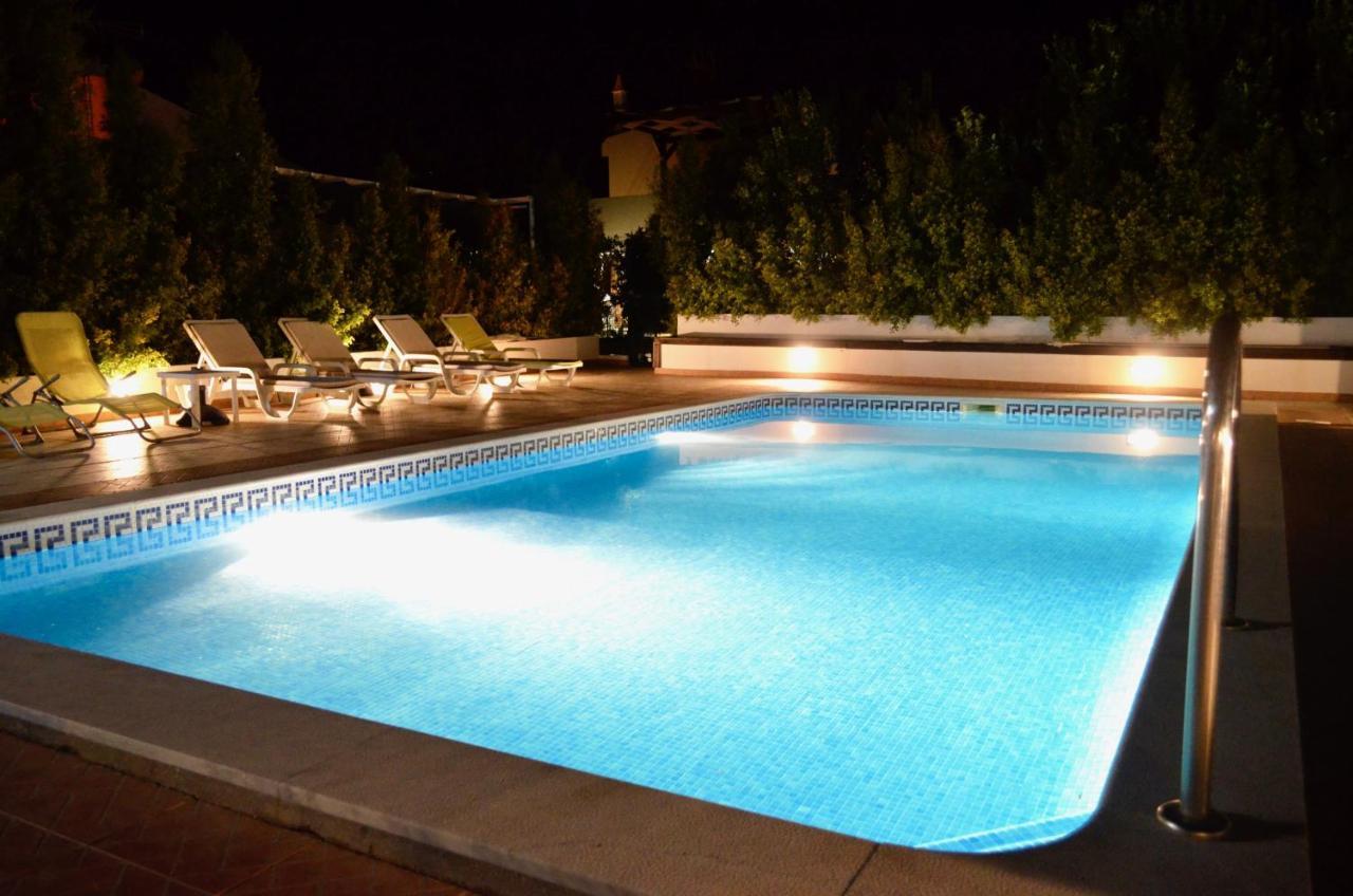 Villa Eltael - Rita Apartment - Warm Pool Until 1 November 曼塔罗塔 外观 照片