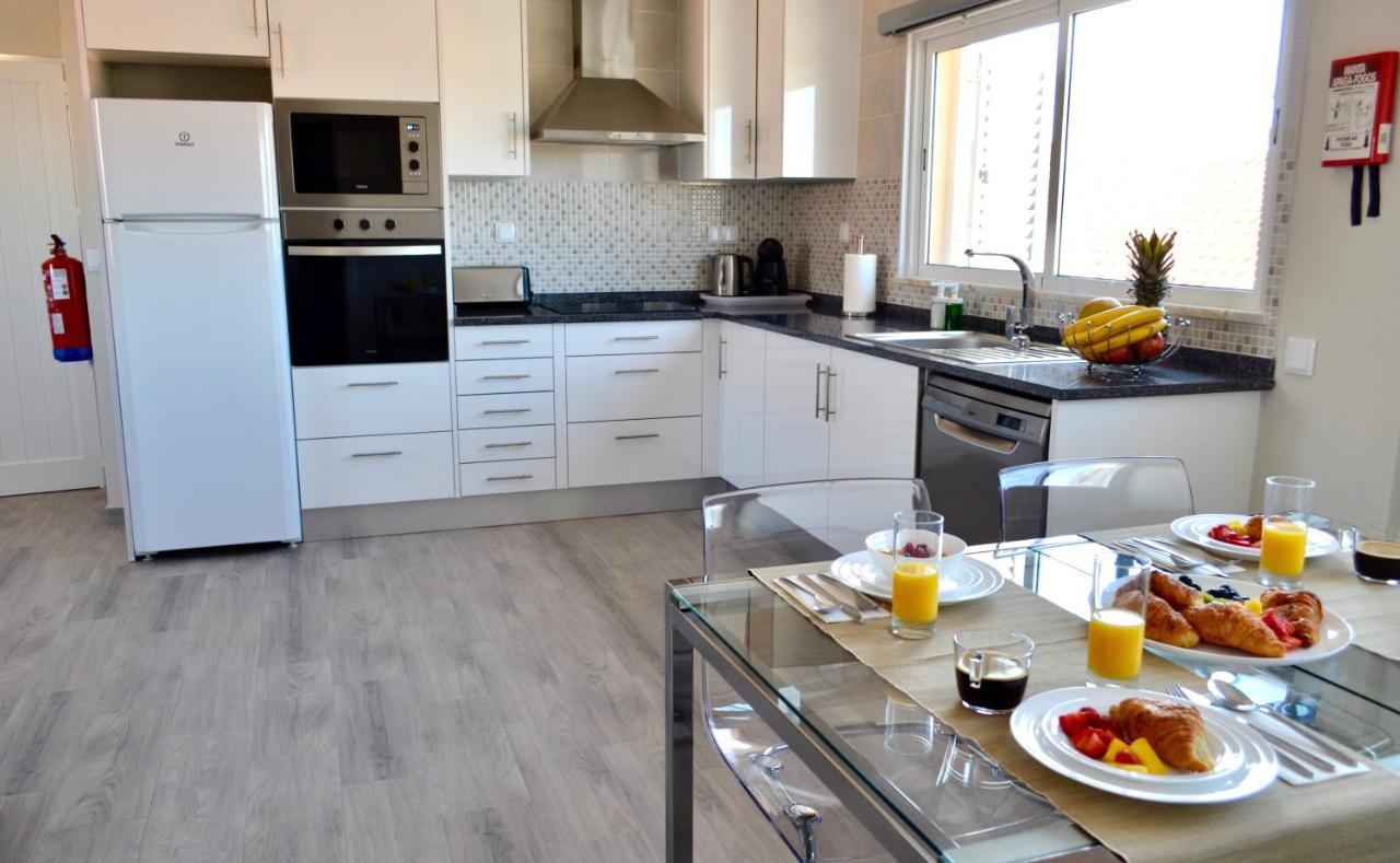 Villa Eltael - Rita Apartment - Warm Pool Until 1 November 曼塔罗塔 外观 照片