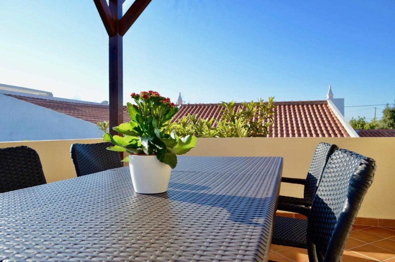 Villa Eltael - Rita Apartment - Warm Pool Until 1 November 曼塔罗塔 外观 照片