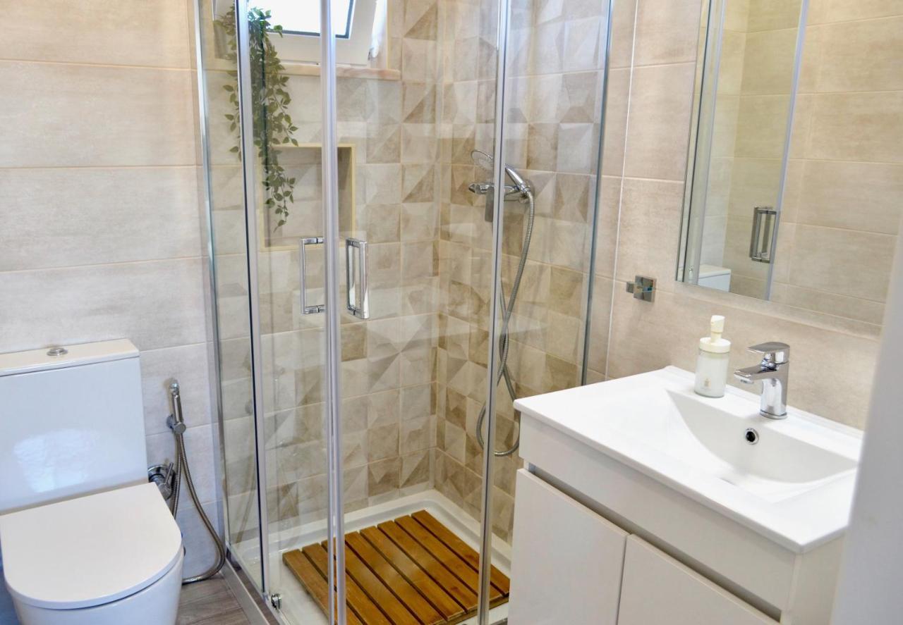 Villa Eltael - Rita Apartment - Warm Pool Until 1 November 曼塔罗塔 外观 照片