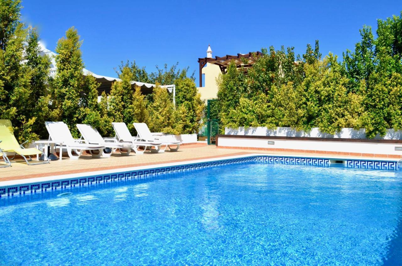 Villa Eltael - Rita Apartment - Warm Pool Until 1 November 曼塔罗塔 外观 照片