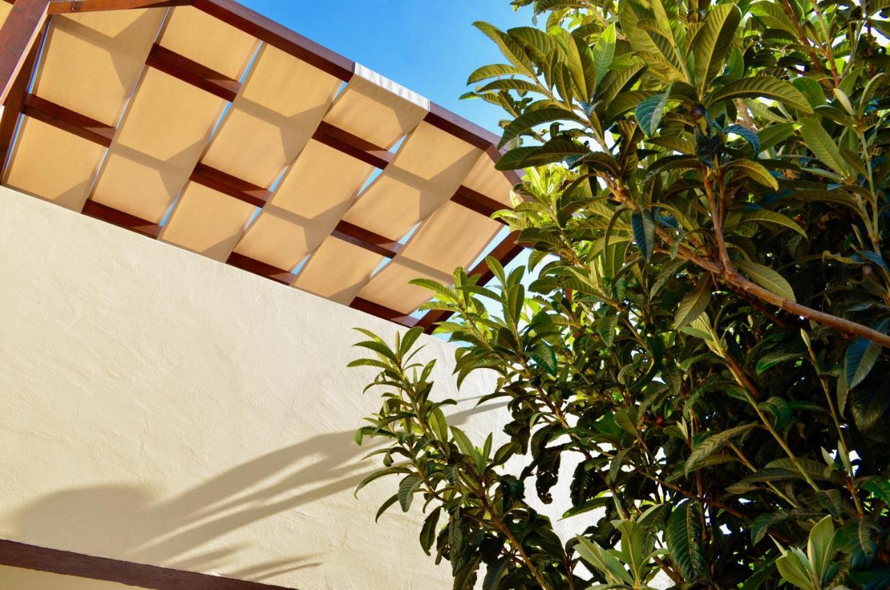 Villa Eltael - Rita Apartment - Warm Pool Until 1 November 曼塔罗塔 外观 照片