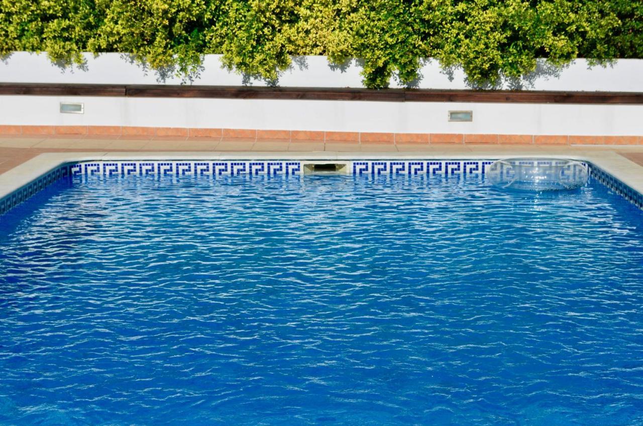 Villa Eltael - Rita Apartment - Warm Pool Until 1 November 曼塔罗塔 外观 照片